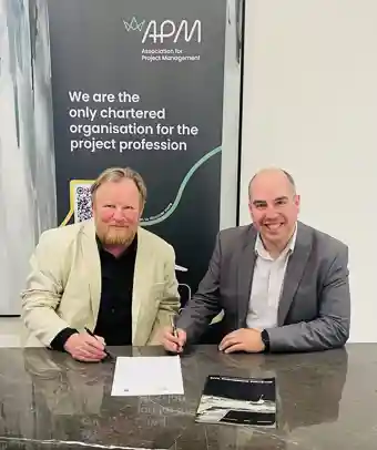 APM signs Memorandum of Understanding with Chartered Institution of Civil Engineering Surveyors