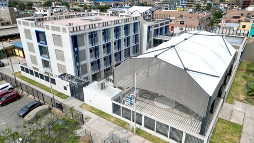 A view of a new school in Peru